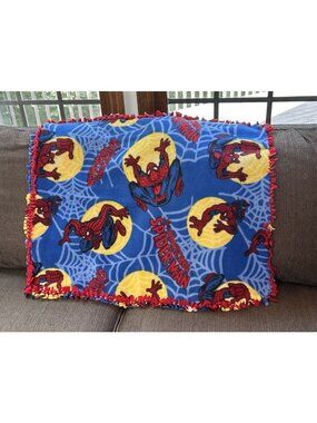 Marvel Spider-Man Small Fleece Baby Throw Blanket on the moon 30”x 25” Red back
